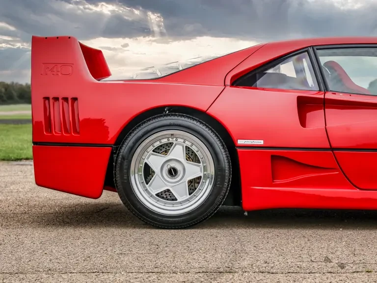 1990 Ferrari F40 - Image 30 of 31