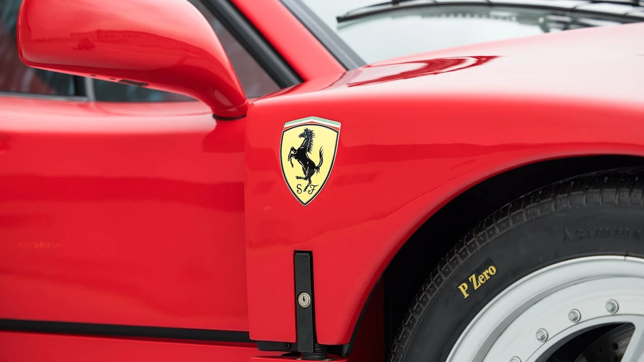1990 Ferrari F40 - Image 20 of 31