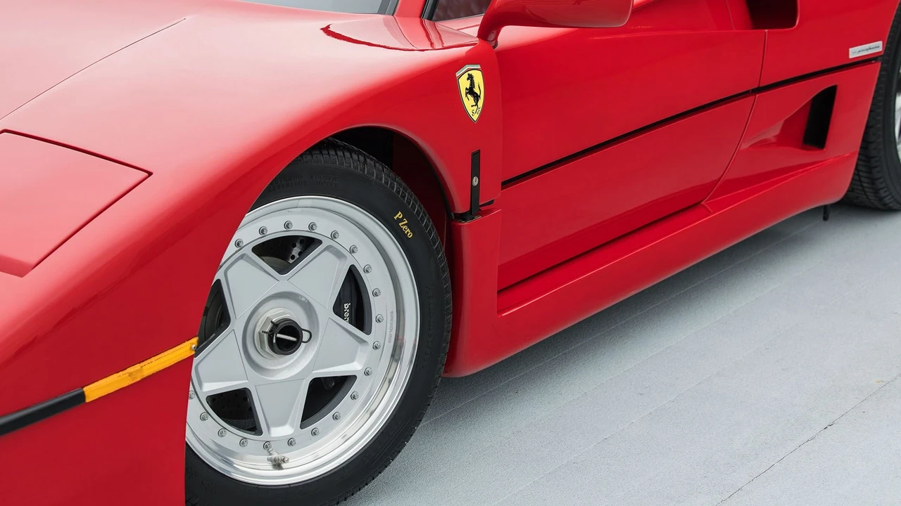 1990 Ferrari F40 - Image 15 of 31