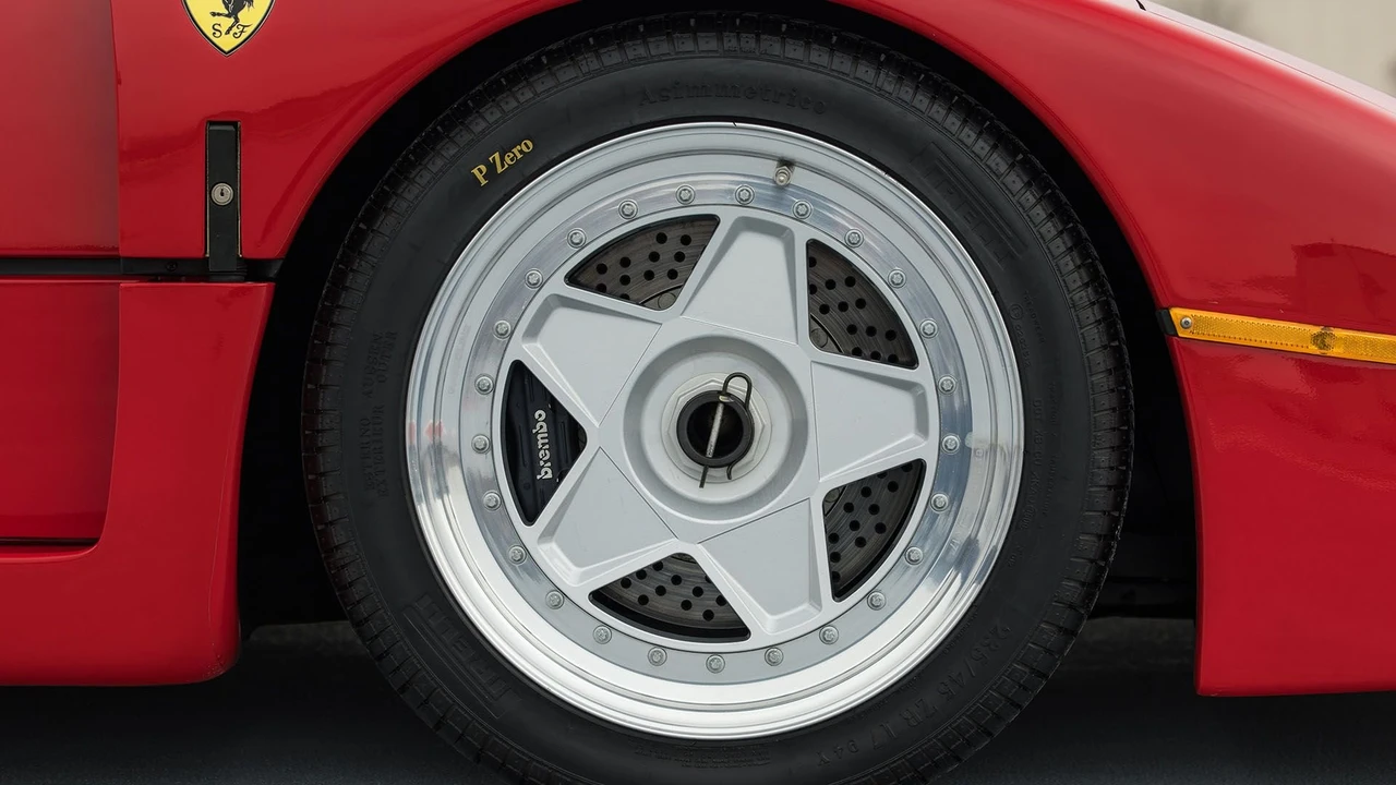 1990 Ferrari F40 - Image 23 of 31