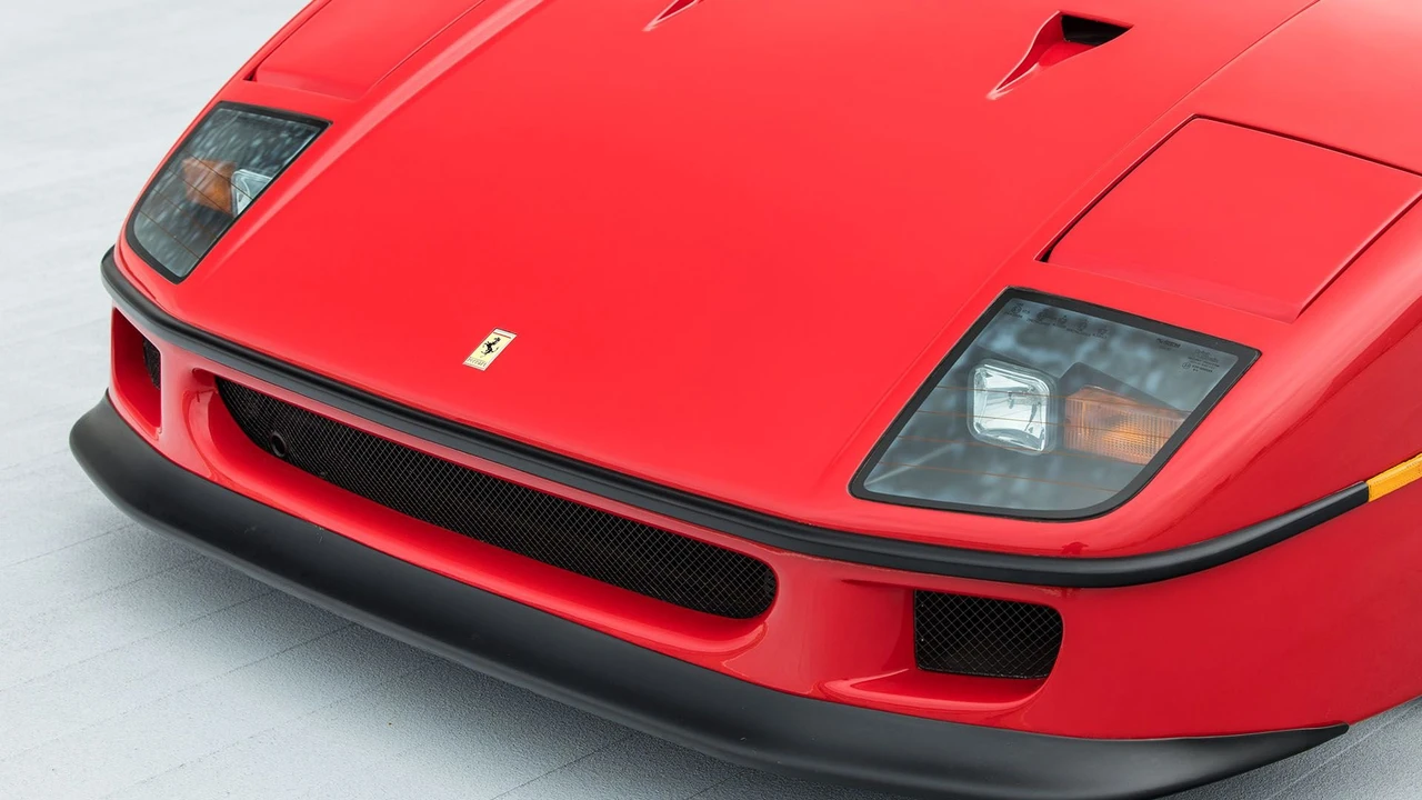 1990 Ferrari F40 - Image 16 of 31