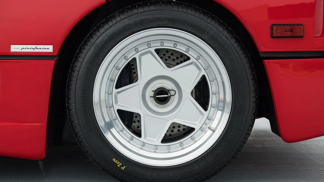 1990 Ferrari F40 - Image 21 of 31