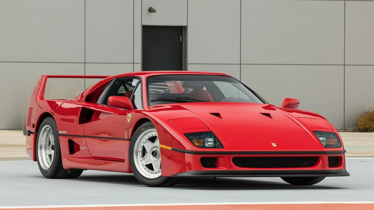 1990 Ferrari F40 - Image 8 of 31