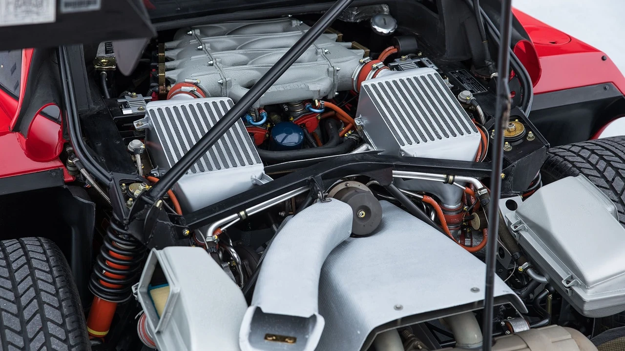1990 Ferrari F40 - Image 9 of 31