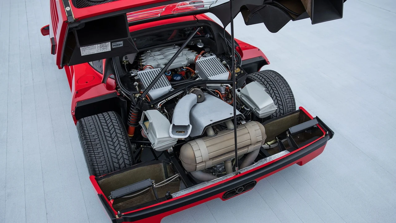 1990 Ferrari F40 - Image 28 of 31