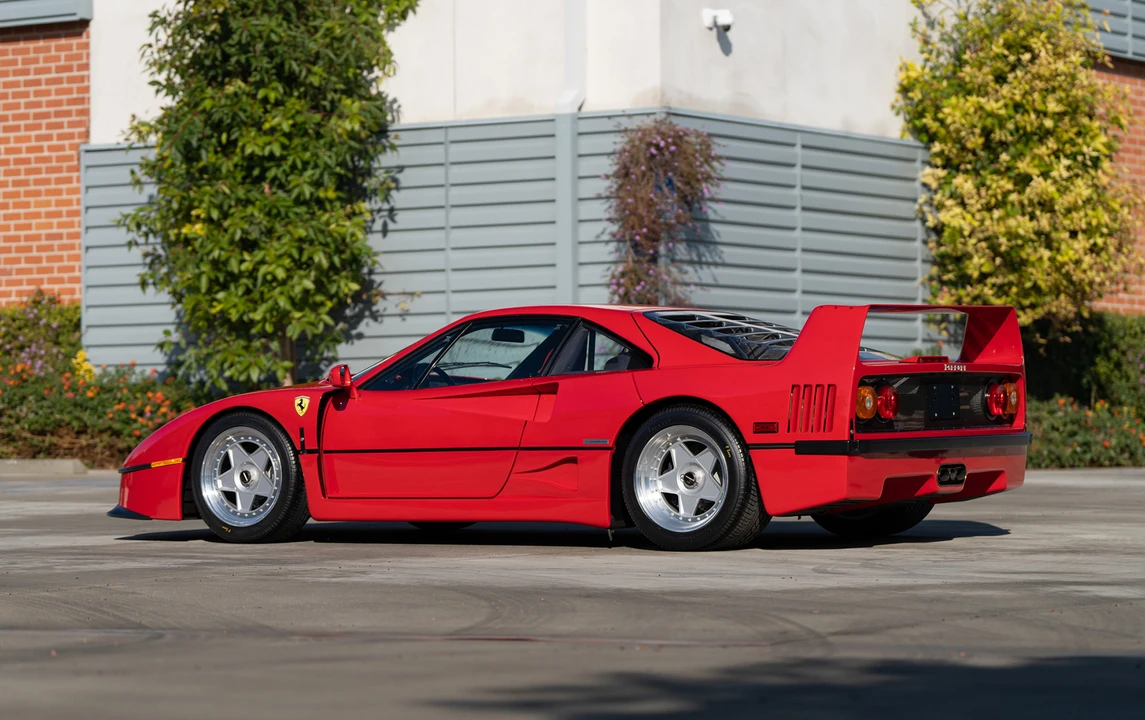 1990 Ferrari F40 - Image 4 of 17