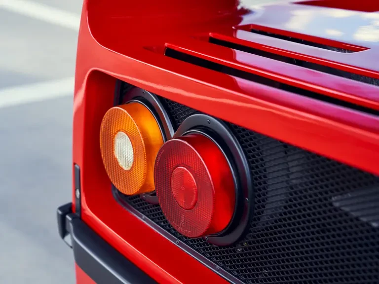 1990 Ferrari F40 - Image 27 of 31