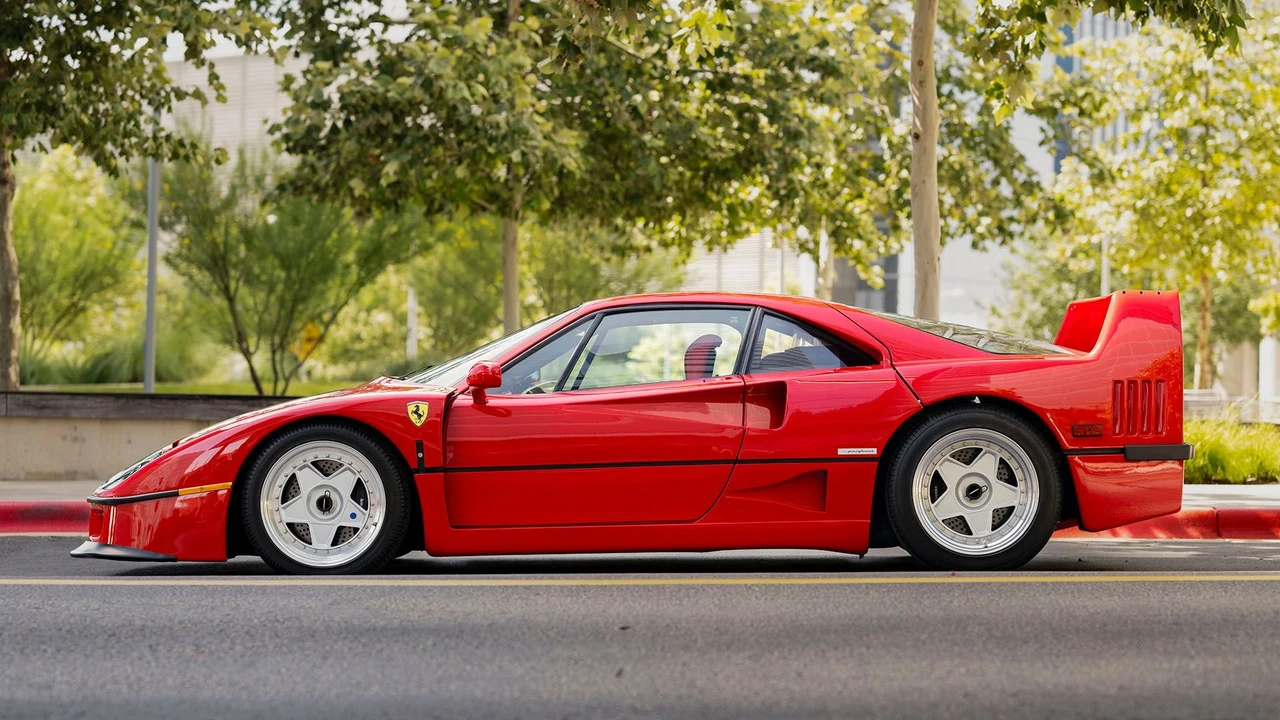 1990 Ferrari F40 - Image 5 of 31