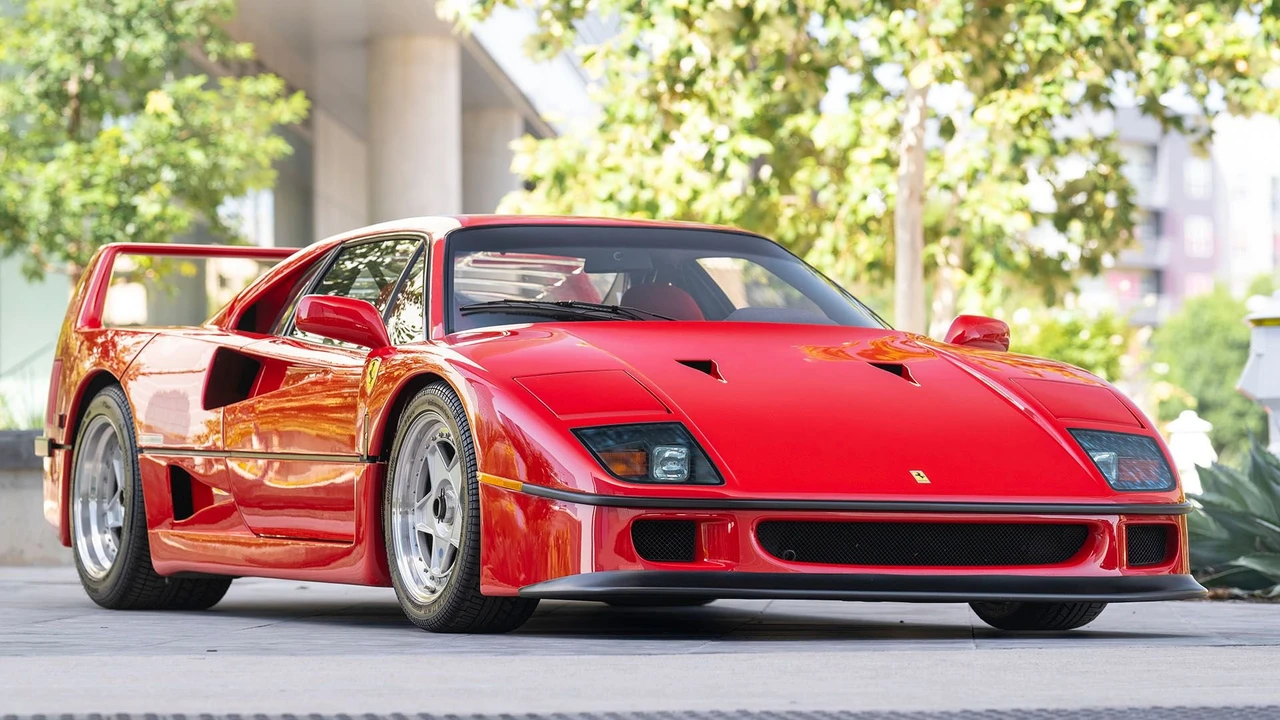 1990 Ferrari F40 - Image 8 of 31