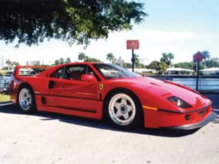 1990 Ferrari F40 - Image 2 of 2