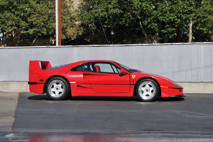 1990 Ferrari F40 - Image 2 of 12