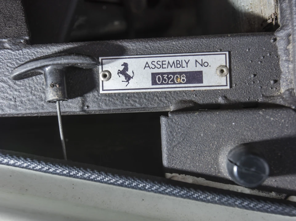 1990 Ferrari Mondial t - Image 29 of 31