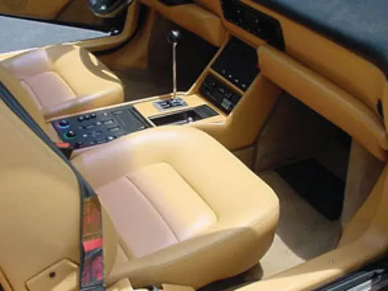 1990 Ferrari Mondial t - Image 5 of 8
