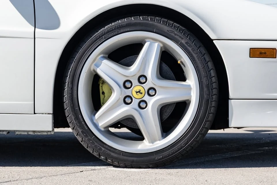 1990 Ferrari Testarossa - Image 11 of 20