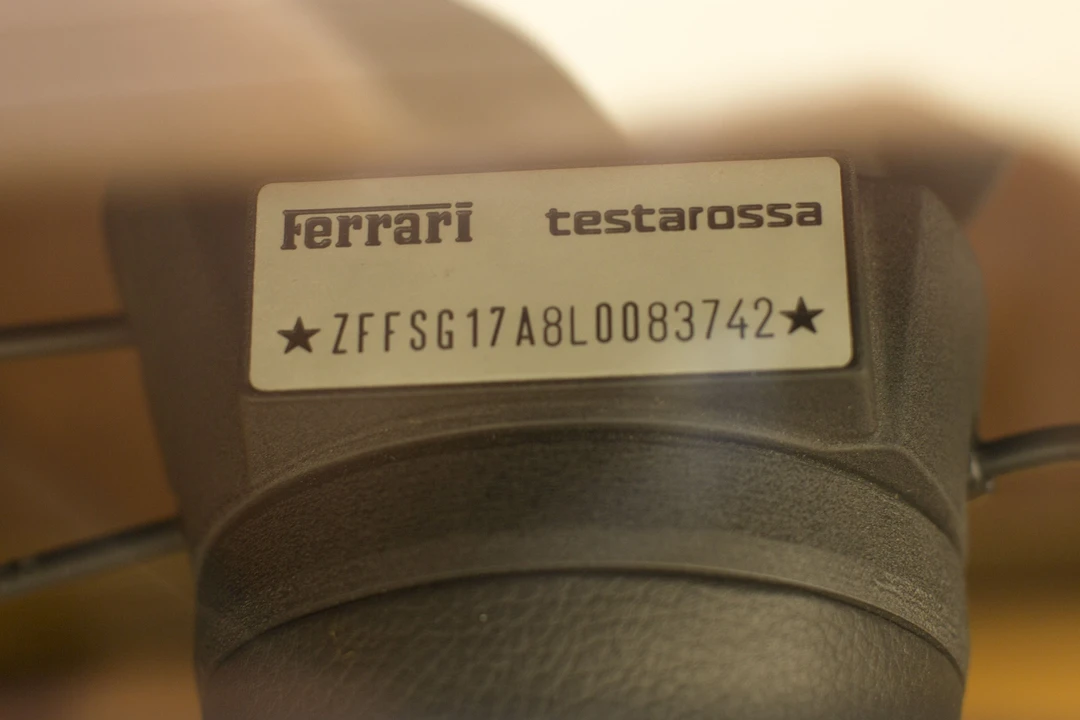 1990 Ferrari Testarossa - Image 15 of 24