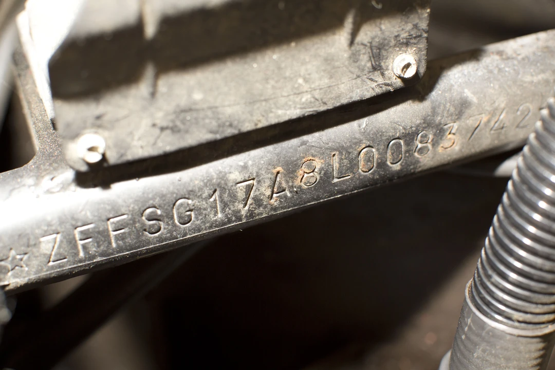 1990 Ferrari Testarossa - Image 10 of 24
