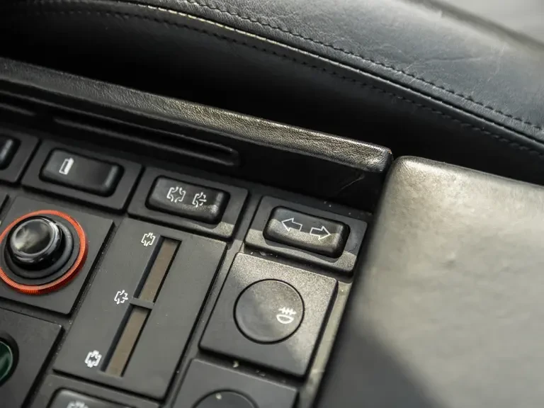 1990 Ferrari Testarossa - Image 28 of 31