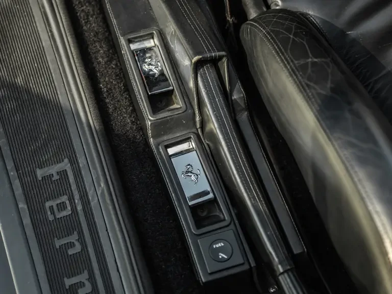 1990 Ferrari Testarossa - Image 23 of 31