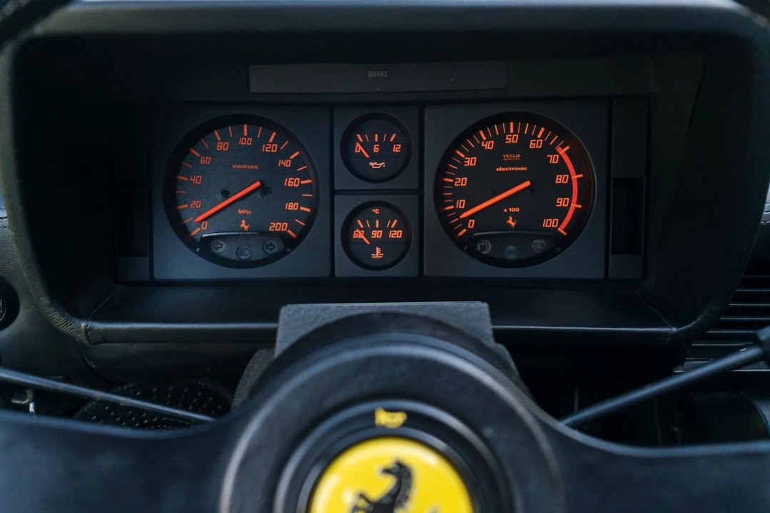1990 Ferrari Testarossa - Image 26 of 31