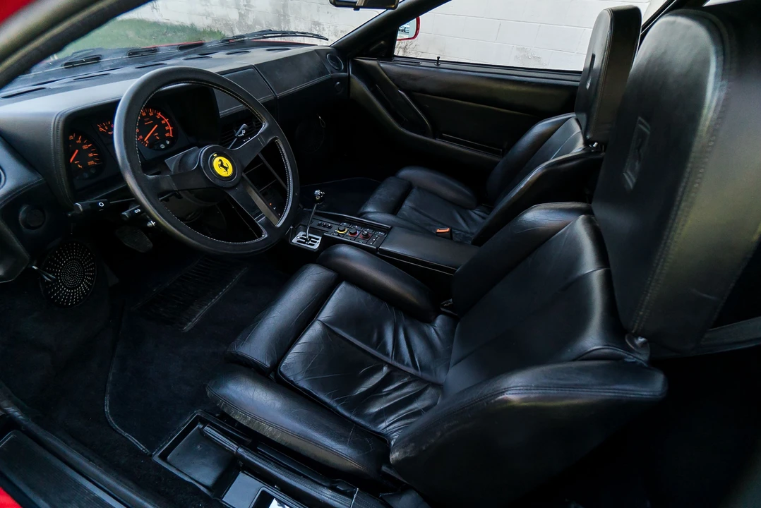 1990 Ferrari Testarossa - Image 27 of 31