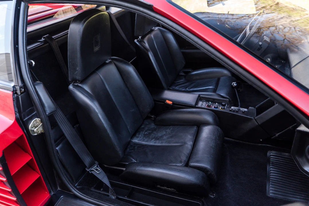 1990 Ferrari Testarossa - Image 29 of 31
