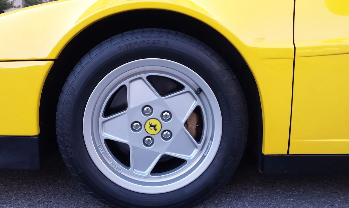 1990 Ferrari Testarossa - Image 25 of 31