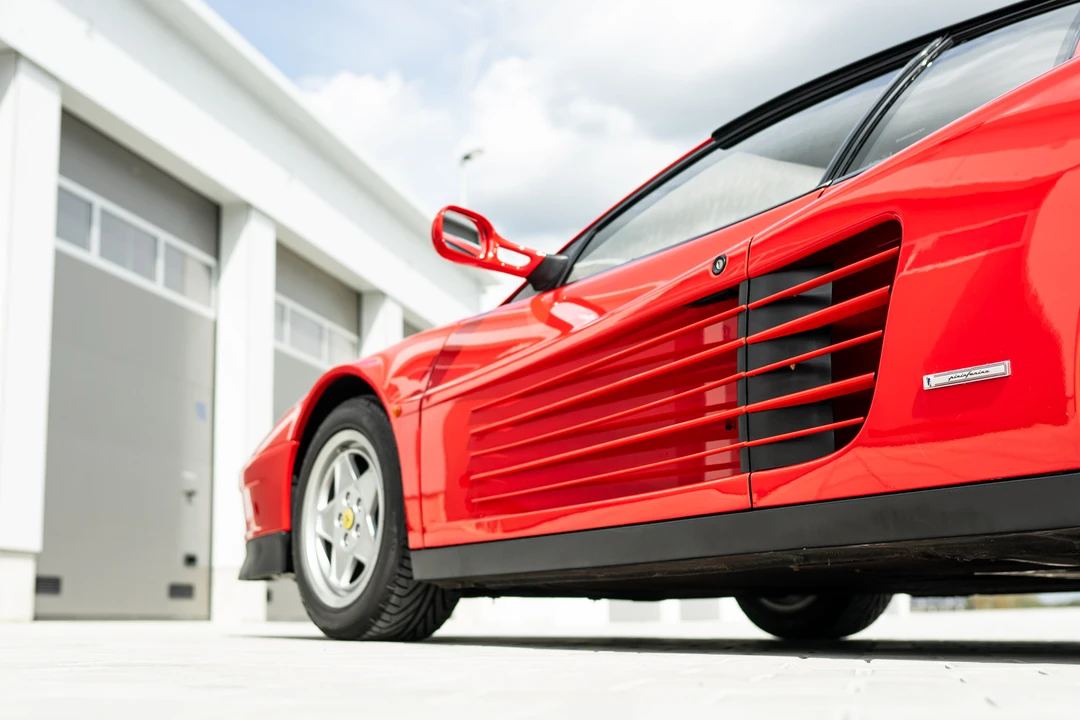 1990 Ferrari Testarossa - Image 28 of 31