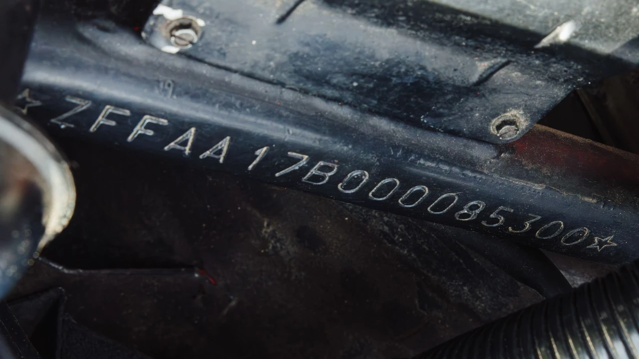 1990 Ferrari Testarossa - Image 22 of 31