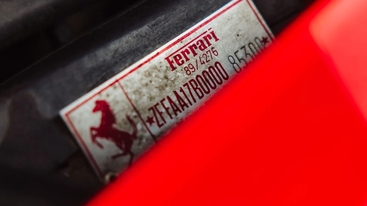 1990 Ferrari Testarossa - Image 16 of 31