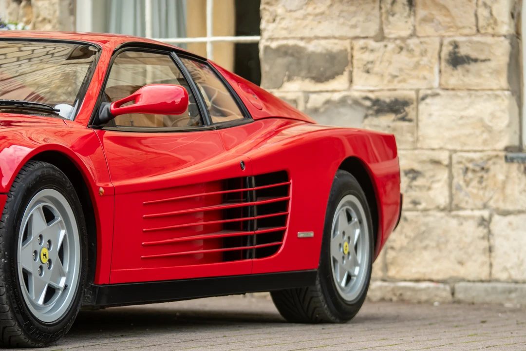 1990 Ferrari Testarossa - Image 28 of 31