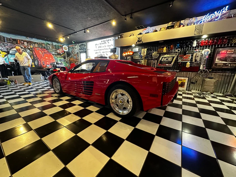 1990 Ferrari Testarossa - Image 7 of 31