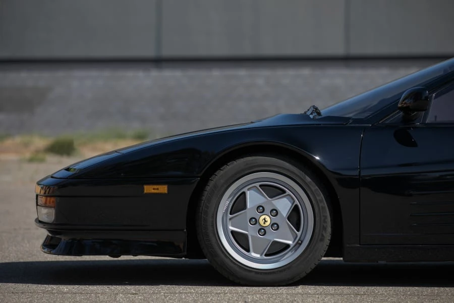 1990 Ferrari Testarossa - Image 9 of 31