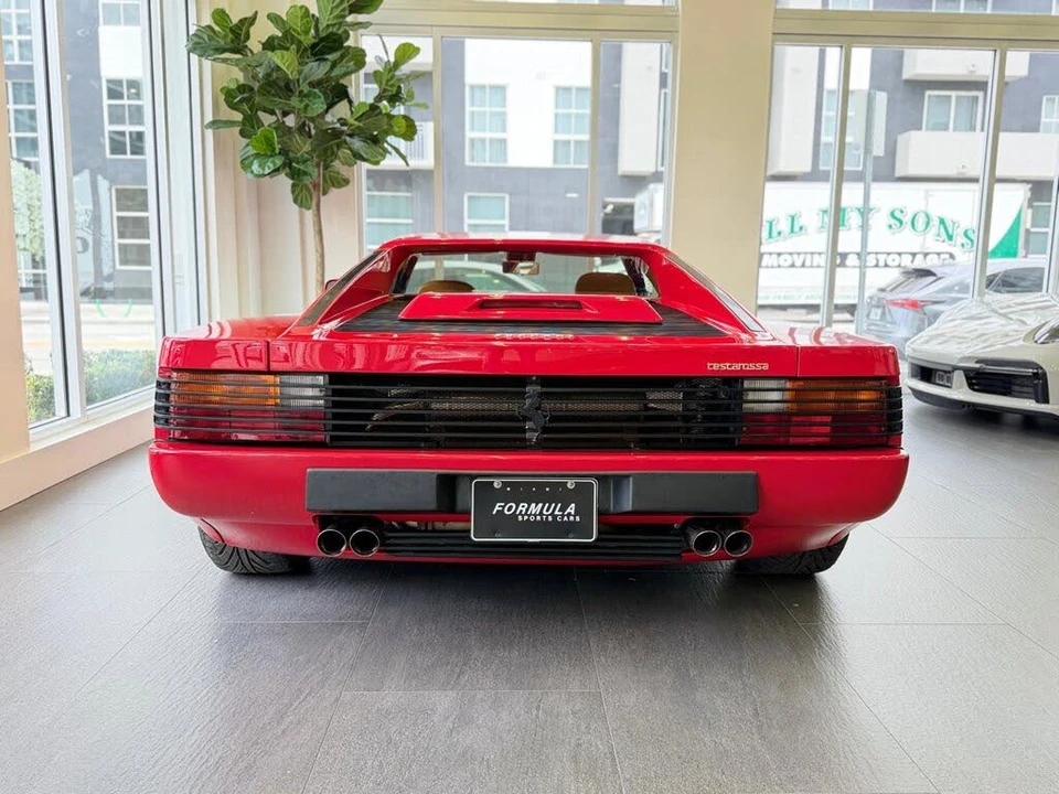 1990 Ferrari Testarossa - Image 28 of 31