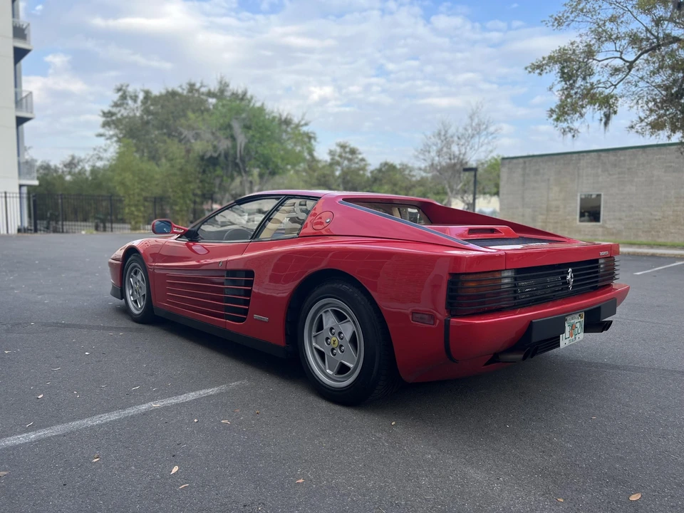 1990 Ferrari Testarossa - Image 27 of 31