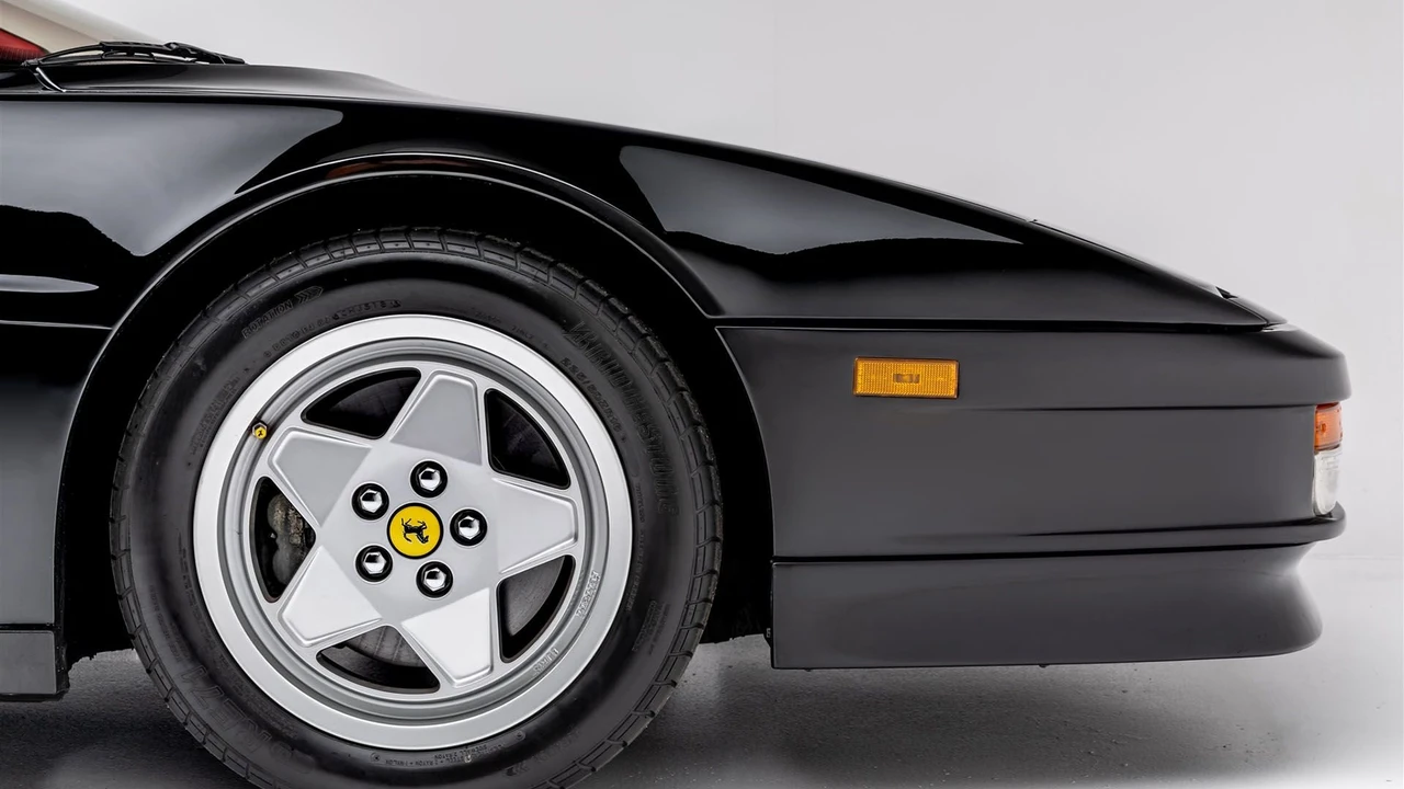 1990 Ferrari Testarossa - Image 30 of 31