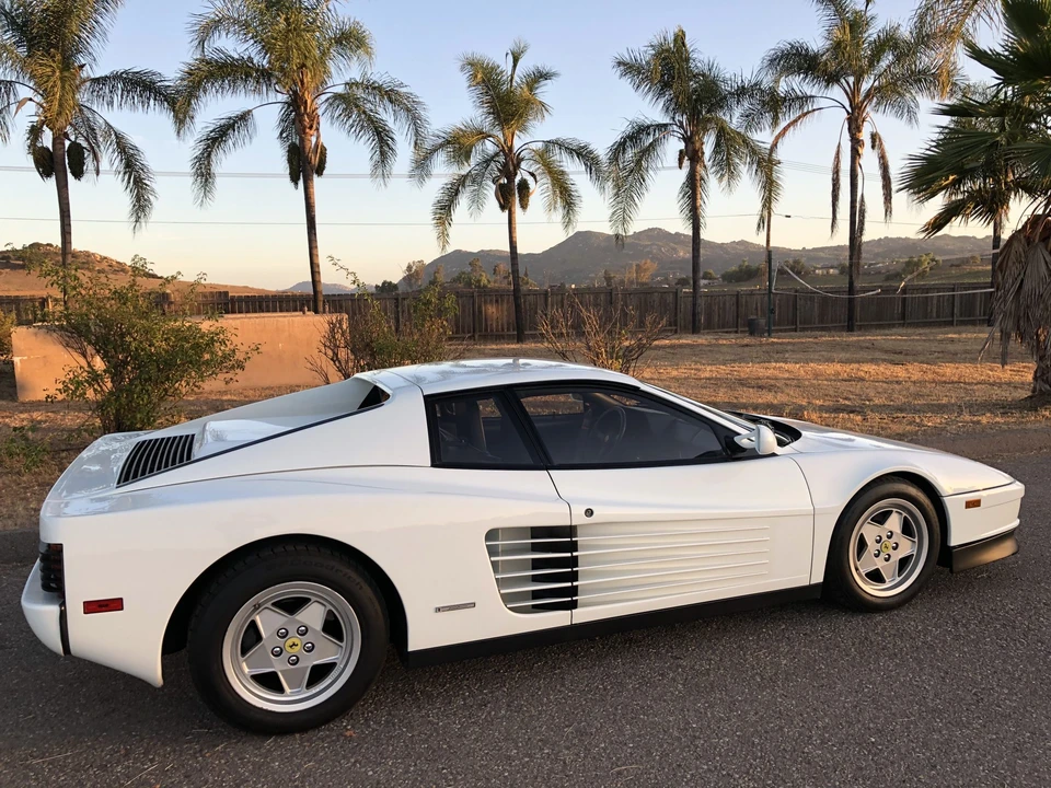 1990 Ferrari Testarossa - Image 15 of 31