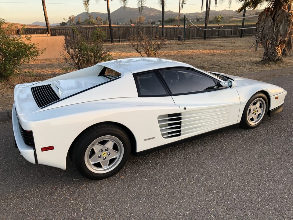 1990 Ferrari Testarossa - Image 13 of 31
