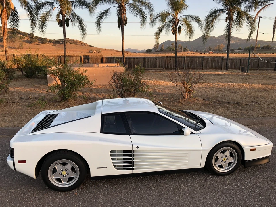 1990 Ferrari Testarossa - Image 14 of 31