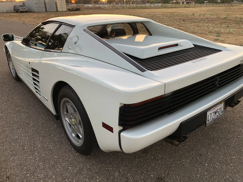 1990 Ferrari Testarossa - Image 10 of 31