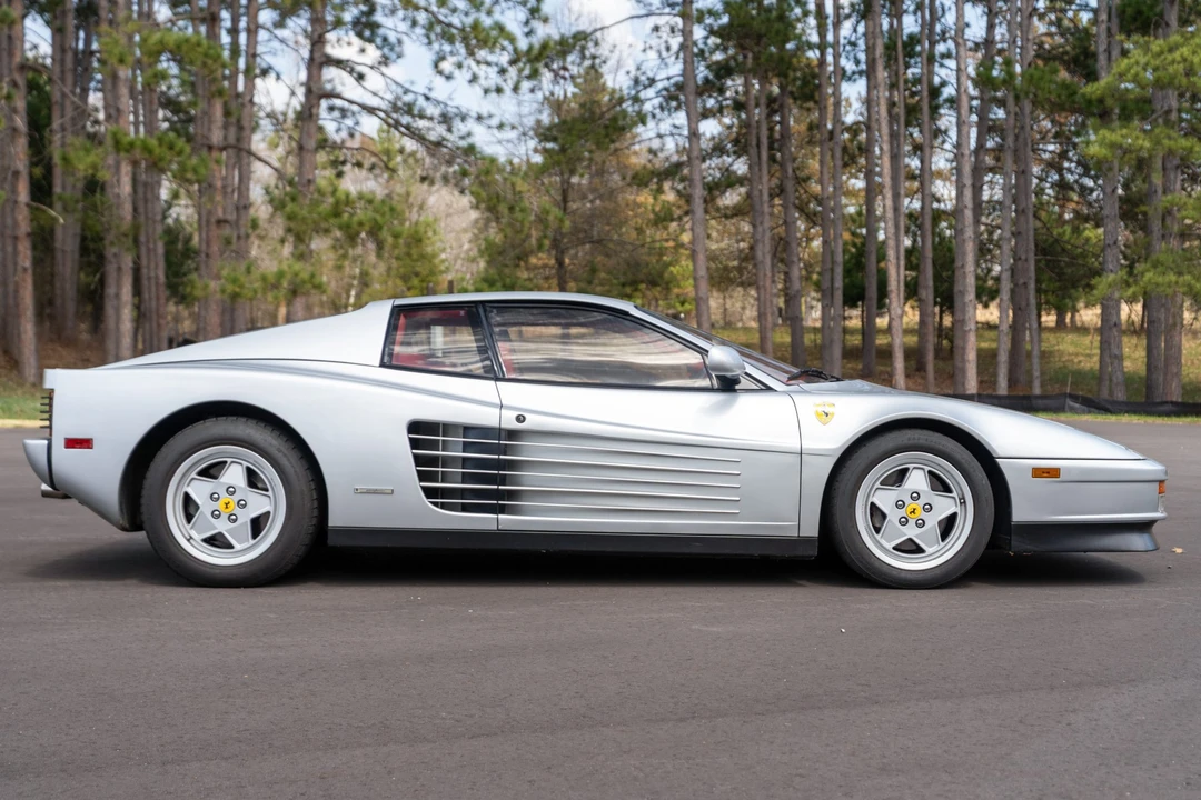1990 Ferrari Testarossa - Image 11 of 31