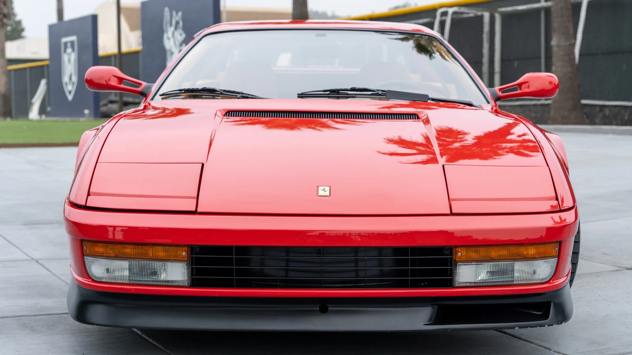 1990 Ferrari Testarossa - Image 2 of 31