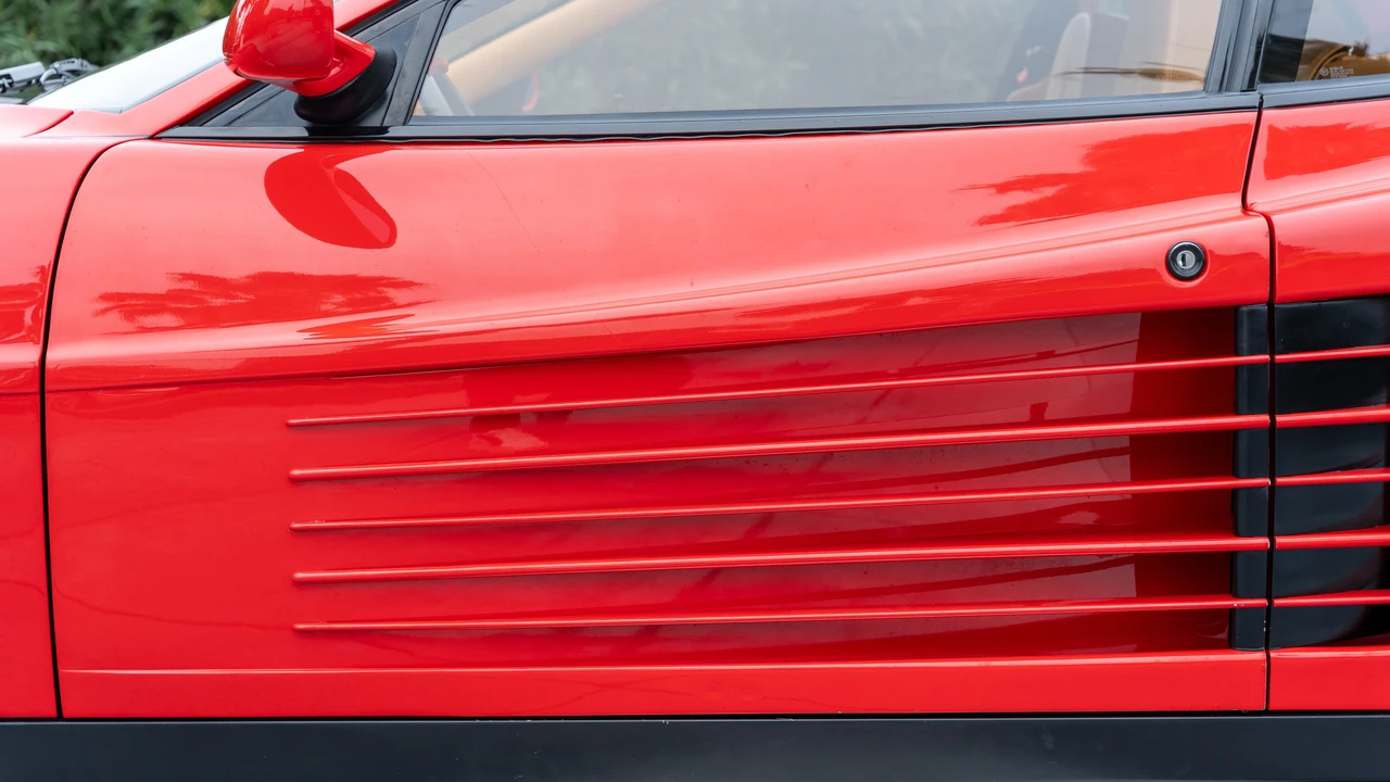 1990 Ferrari Testarossa - Image 13 of 31