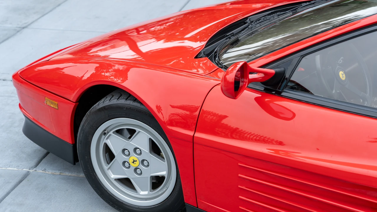 1990 Ferrari Testarossa - Image 16 of 31