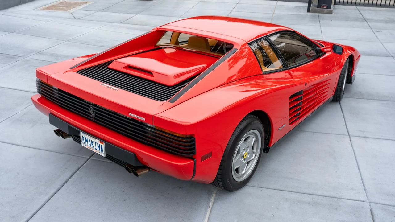 1990 Ferrari Testarossa - Image 9 of 31