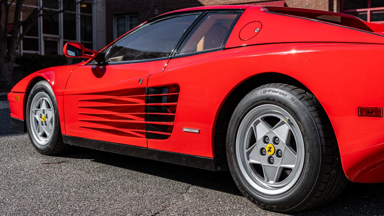 1990 Ferrari Testarossa - Image 11 of 31
