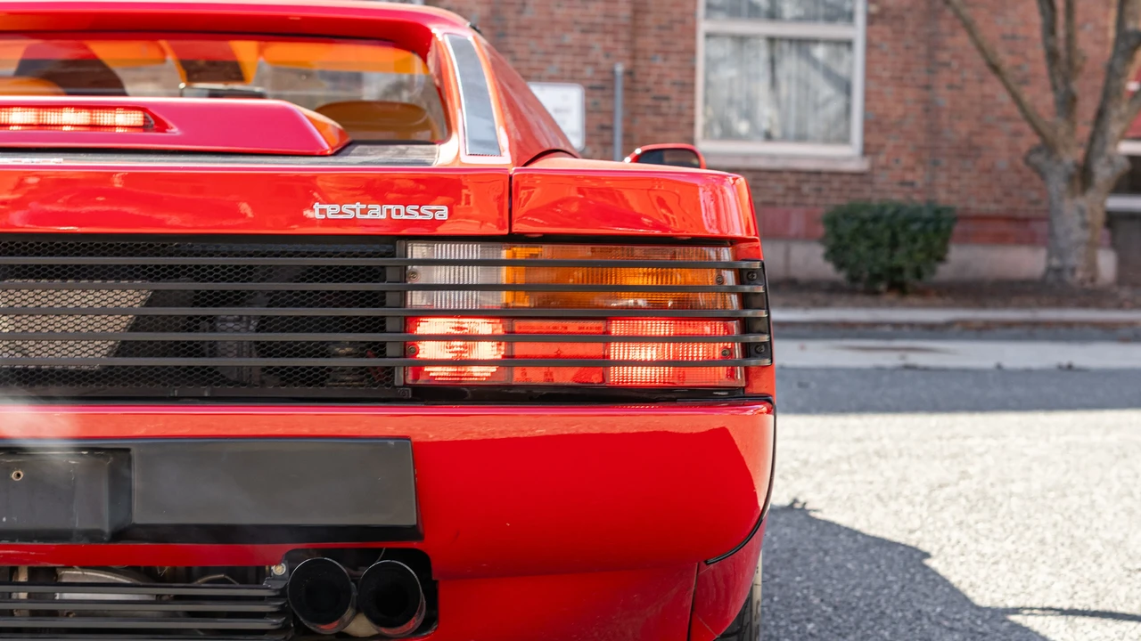 1990 Ferrari Testarossa - Image 28 of 31