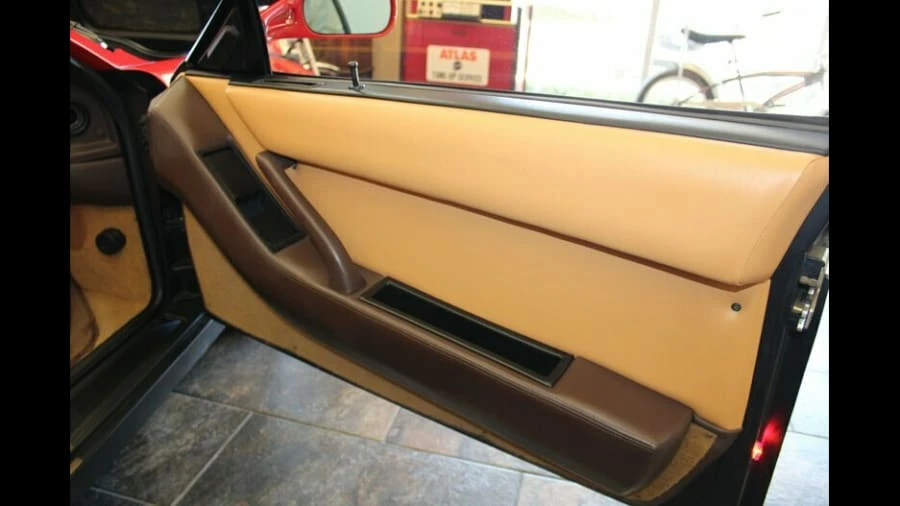 1990 Ferrari Testarossa - Image 26 of 31