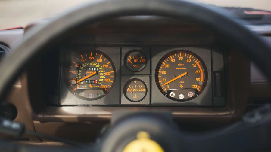 1990 Ferrari Testarossa - Image 25 of 31