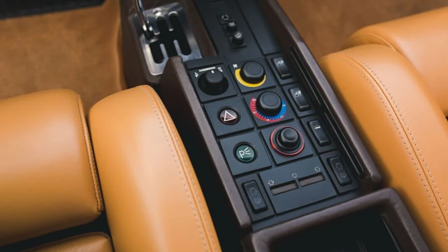 1990 Ferrari Testarossa - Image 27 of 31