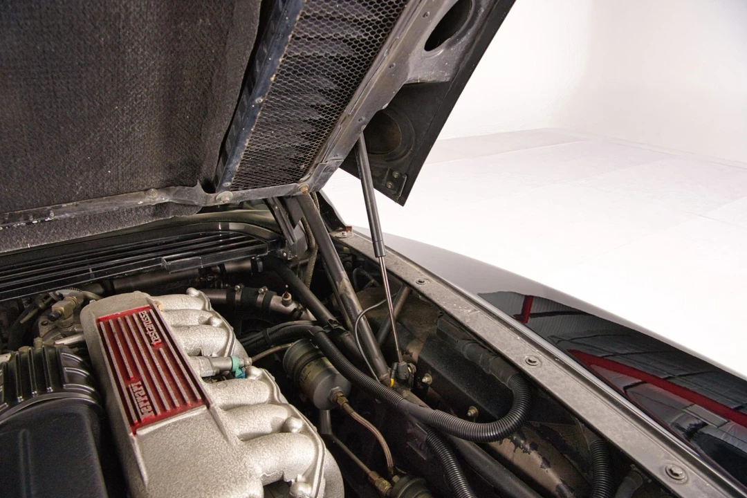1990 Ferrari Testarossa - Image 16 of 21